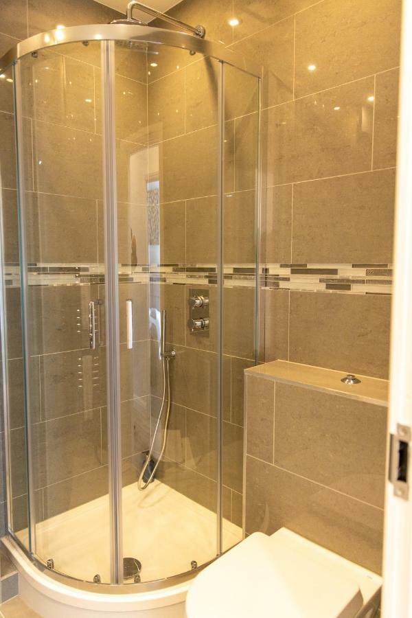 London Northwick Park Serviced Apartments By Riis Property Harrow Exterior foto