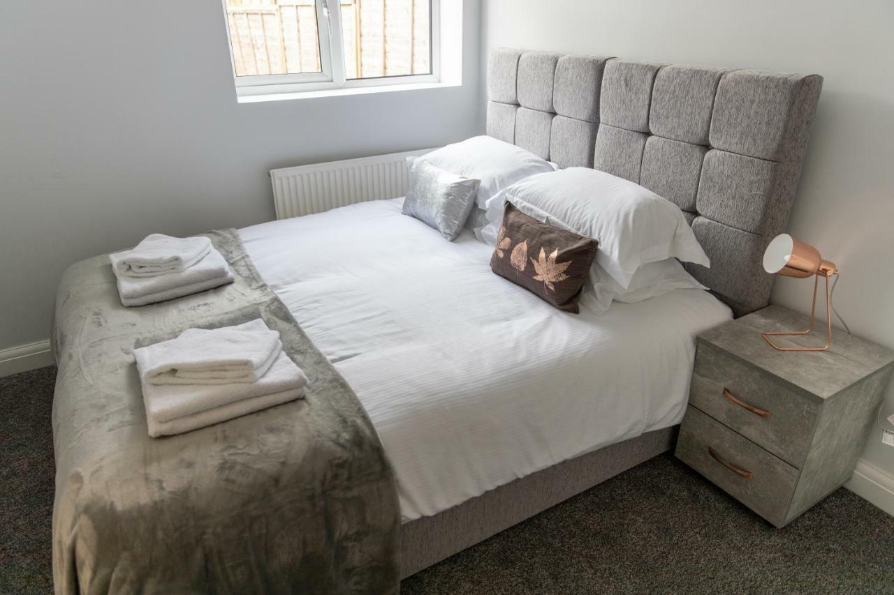 London Northwick Park Serviced Apartments By Riis Property Harrow Exterior foto