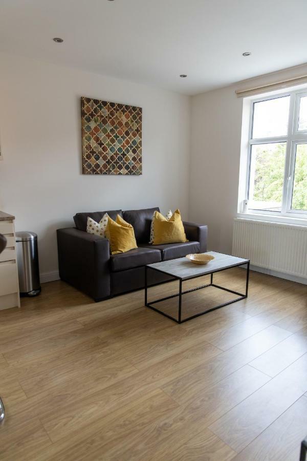 London Northwick Park Serviced Apartments By Riis Property Harrow Exterior foto